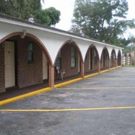 A1 Value Inn Hernando Екстериор снимка