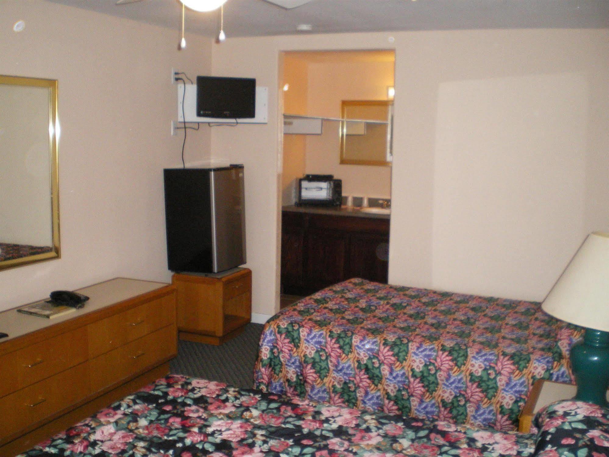 A1 Value Inn Hernando Екстериор снимка